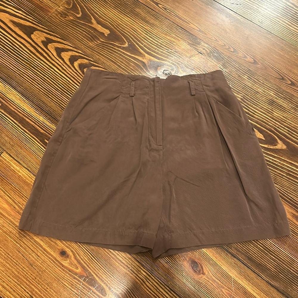 White House Black Market Women’s Brown Casual Shorts Size 4